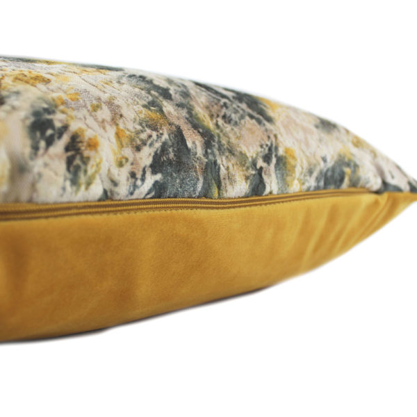 Aristo Cushion Side