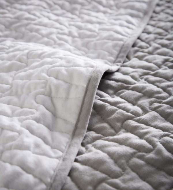 Aspect Quilted Throw Silver